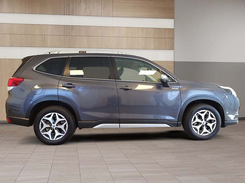 Bild 3 av Subaru Forester e-Boxer XFuel 2.0i Aut Active (150hk) *Dragkrok, Årsskatt 1 086kr*