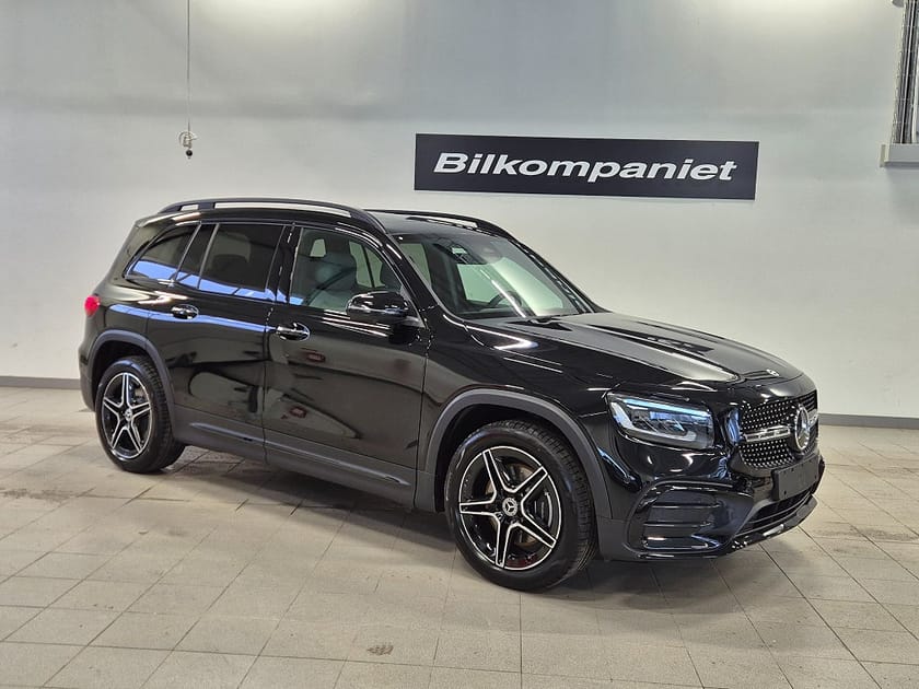 Bild 1 av Mercedes-Benz GLB 220 d 4MATIC 8G AMG Premium, Dvärm, Pano, Drag,Rattvärm