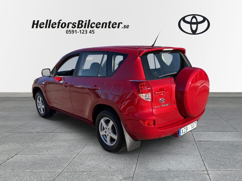 Bild 2 av Toyota RAV4 AWD Business 152hk Vinterhjul