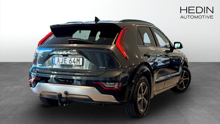 Bild 2 av Kia Niro Plug-In-Hybrid Plug-In Advance Laddhybrid 183hk H&K | Rattvärme | Dragkrok