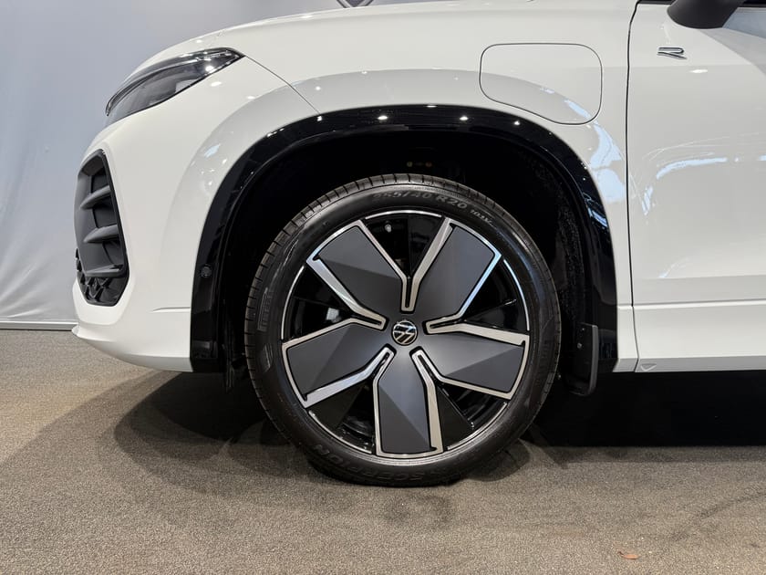 Bild 2 av Volkswagen Tayron eHybrid R-Line *Privatleasing inkl. service & 1.000mil*