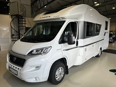 Adria Mobil Coral 670