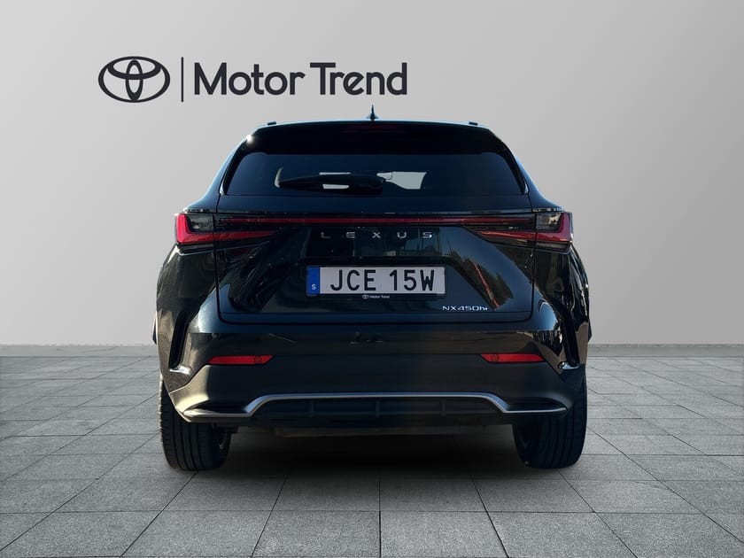 Bild 5 av Lexus NX 450h+ E-CVT, 309hk, F Sport,6,300mil