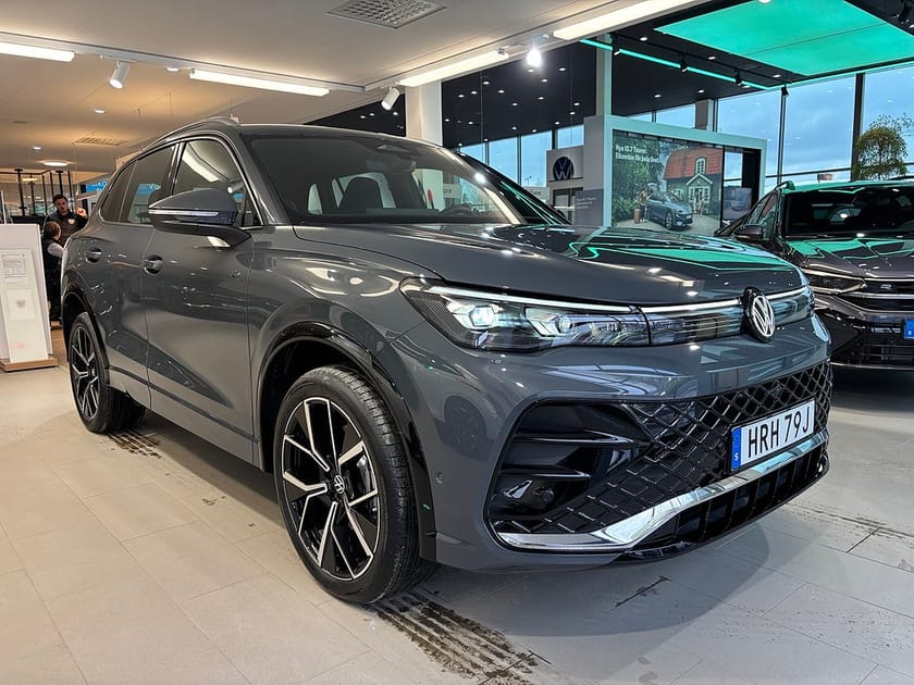 Bild 3 av Volkswagen Tiguan eHybrid R-Line-Edition SNABB LEV 4395kr/mån