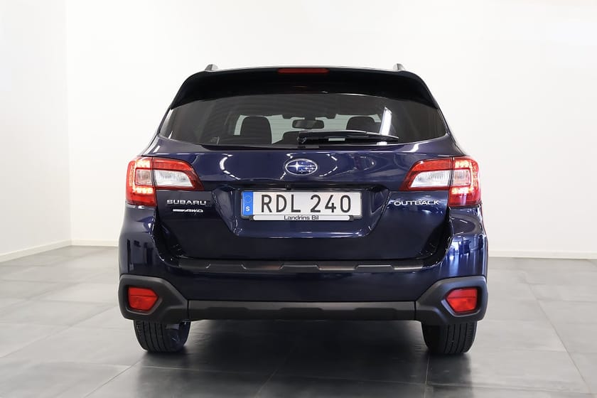 Bild 5 av Subaru Outback 2.5 4WD Active V-Hjul M-Värm B-Kamera 175hk