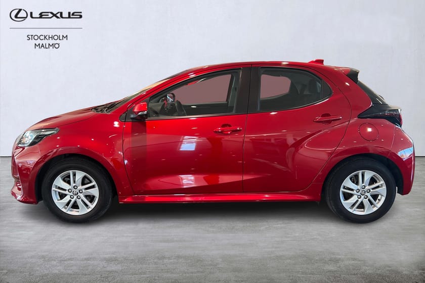 Bild 2 av Toyota Yaris Hybrid CVT 116hk Active Komfortpaket Vinterhjul Garanti till 2032