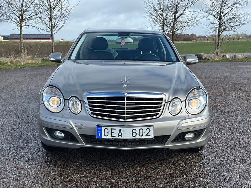 Bild 3 av Mercedes-Benz E 200 Kompressor 5G-Tronic Classic Euro 4