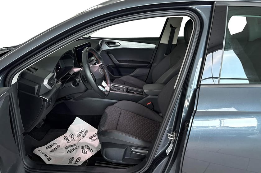 Bild 5 av SEAT León e-Hybrid 204hk DSG / FR Pluspaket