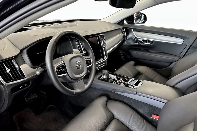 Bild 5 av Volvo V90 Recharge T6 Ultimate Dark