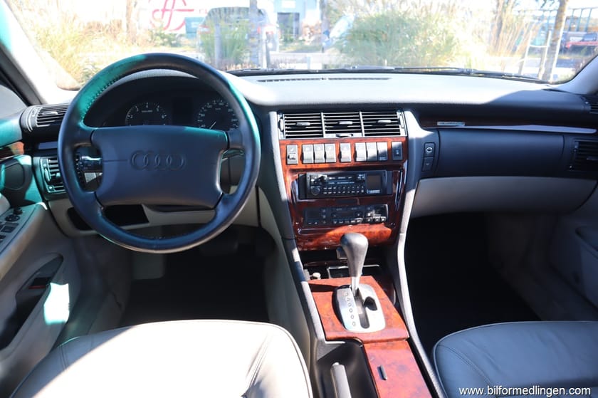 Bild 5 av Audi A8 299hk Aut Skinn Svensksåld