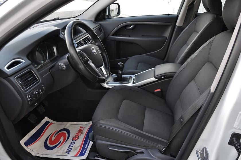 Bild 5 av Volvo XC70 D4 AWD Classic Drag Värmare Xenon Pdc