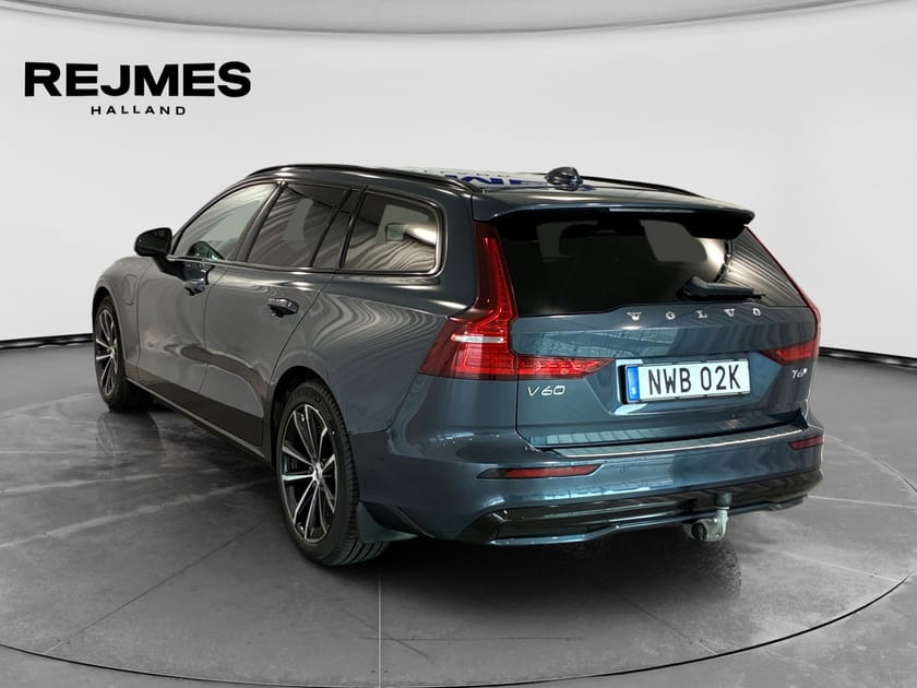 Bild 2 av Volvo V60 T6 Plus Dark Nordic Edition | Drag | 360° | H&K |