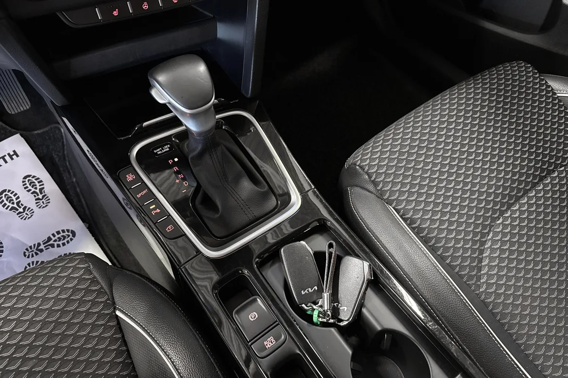 picture of a car