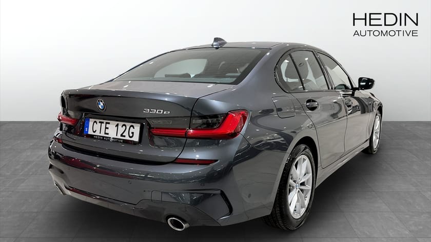 Bild 4 av BMW 330e Sedan | M-Sport | Nyservad | 292hk