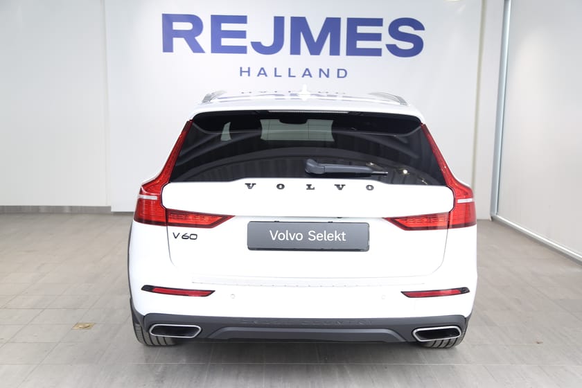 Bild 5 av Volvo V60 Cross Country B4 AWD Diesel Adv SE | H/K | Parkeringskamera | Dragkrok |