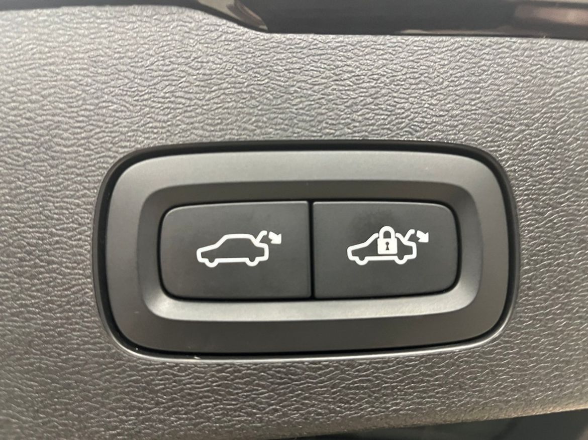 Volvo V60 2022 - miniatyr 17