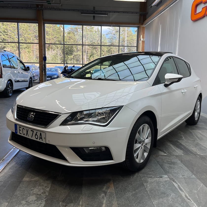 Bild 5 av SEAT Leon 1.0 TSI Style Glastaklucka Carplay Backkamera