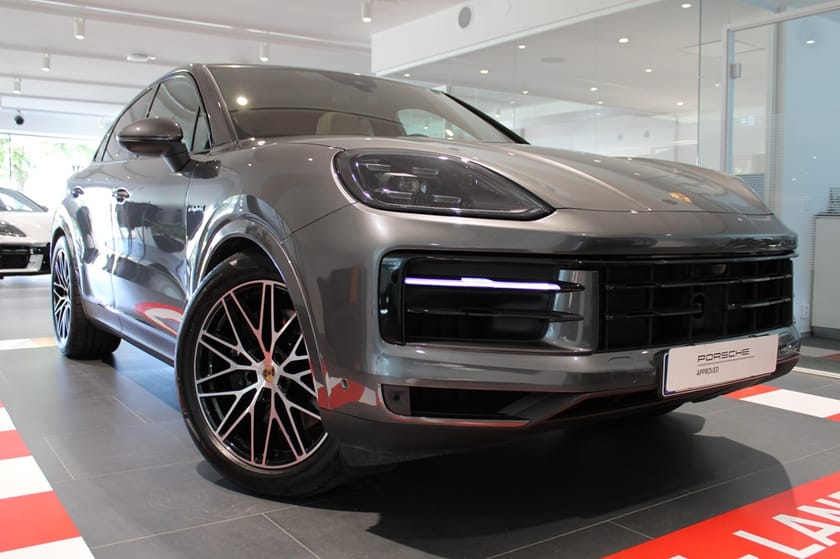 Bild 1 av Porsche Cayenne Coupé E-Hybrid 