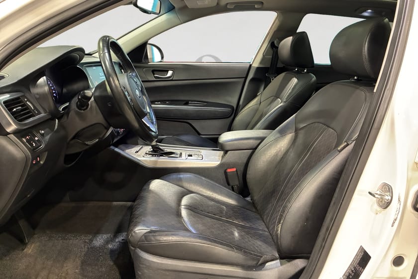 Bild 3 av Kia Optima Sport Wagon Plug-in Hybrid SW 205 HK AUT DRAG H&K SKINN M&K NYSERV