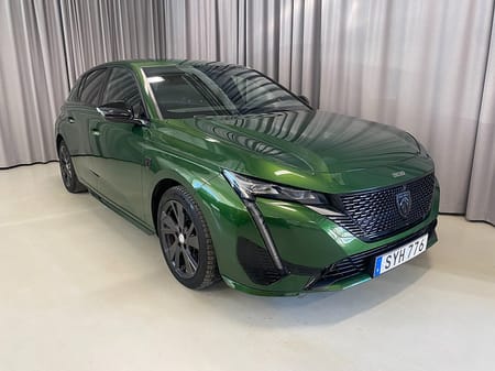 Peugeot 308 Plug-In Hybrid 225
