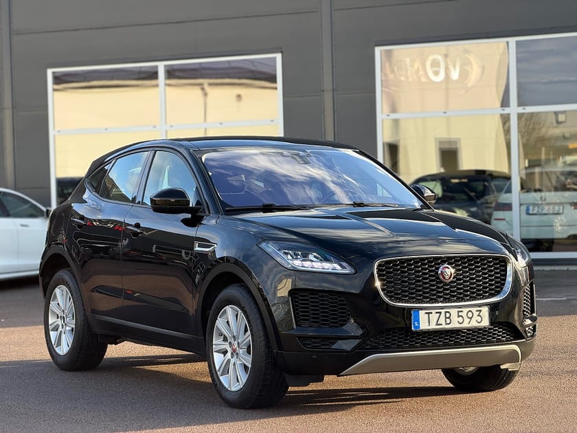 Bild 4 av Jaguar E-Pace D150 AWD B-Kamera Navi