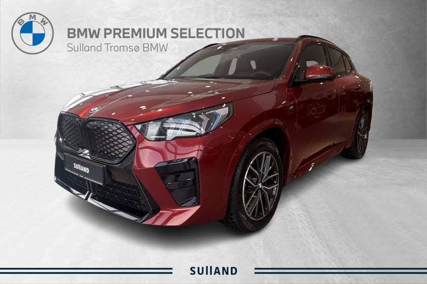 Bilde 1 av BMW iX2 xDrive30 Fully Charged/M-Sport/ACC/Skinn/Harman/Head-up/LED