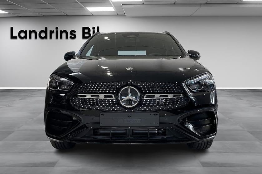 Bild 2 av Mercedes-Benz GLA 250 e AMG Advanced Edition