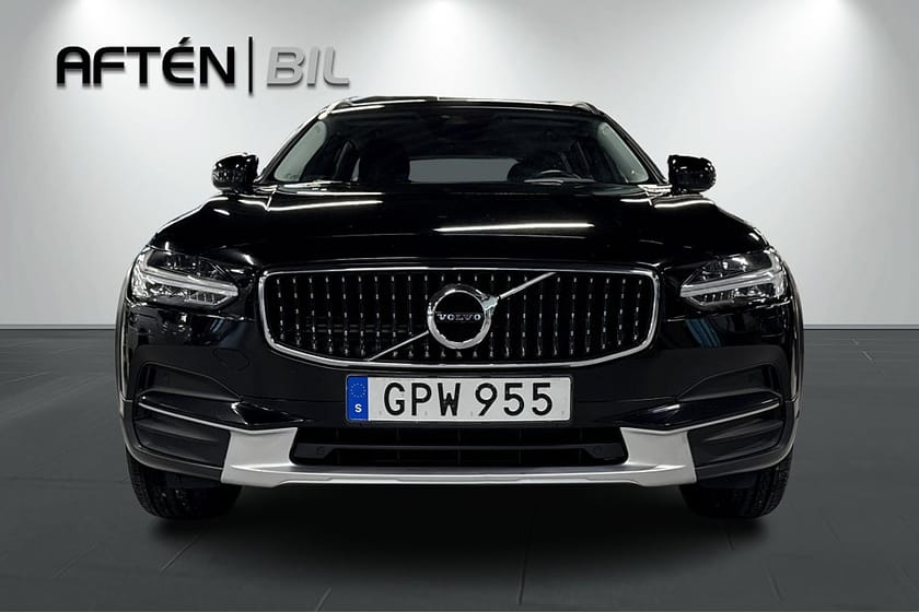 Bild 3 av Volvo V90 Cross Country D4 AWD 190hk - Dragrok, Bränslevärmare, VOC