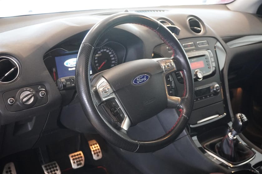 Bild 2 av Ford Mondeo 2.2 TDCi 5dr Titanium