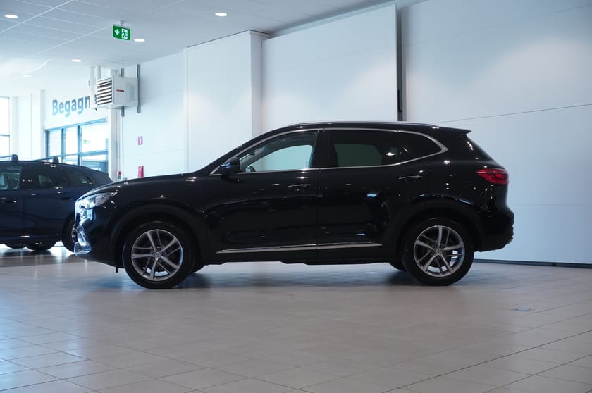 Bild 4 av MG EHS PHEV Luxury Pebble Black