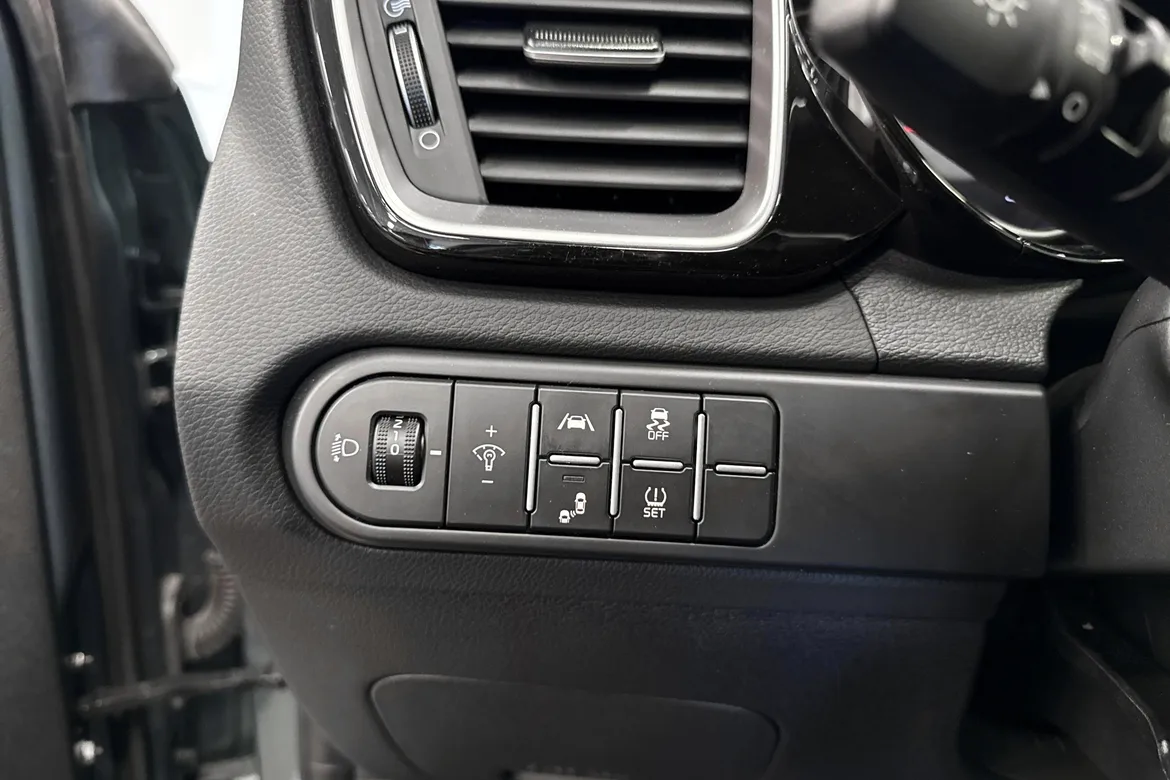 picture of a car