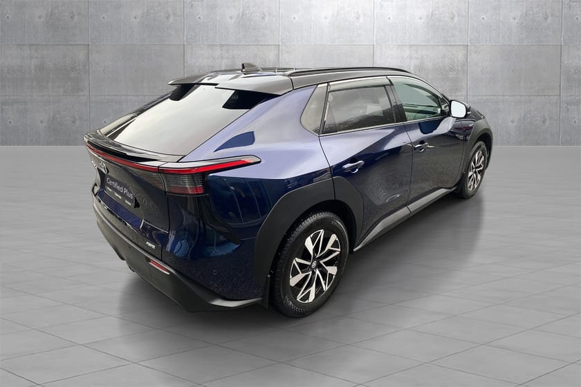 Bilde 5 av Toyota bZ4X AWD Executive Bitone