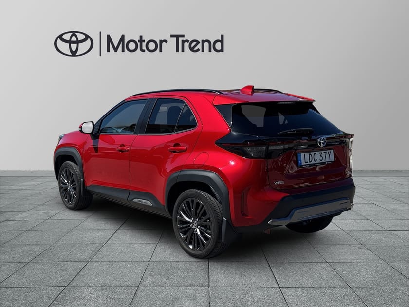 Bild 3 av Toyota Yaris Cross Hybrid AWD-i 1,5 ADVENTURE