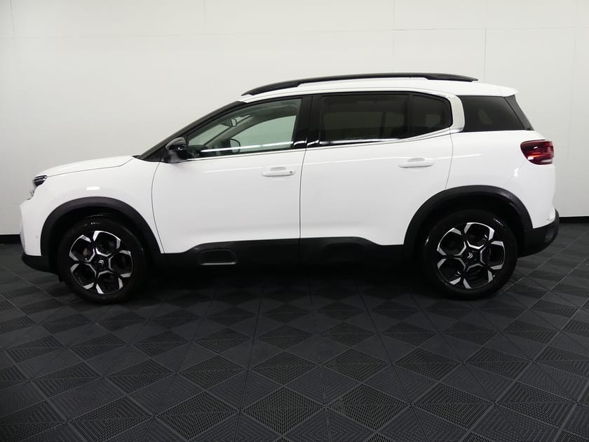 Bild 2 av Citroën C5 Aircross 1.2 SHiNE Navi B-Kamera