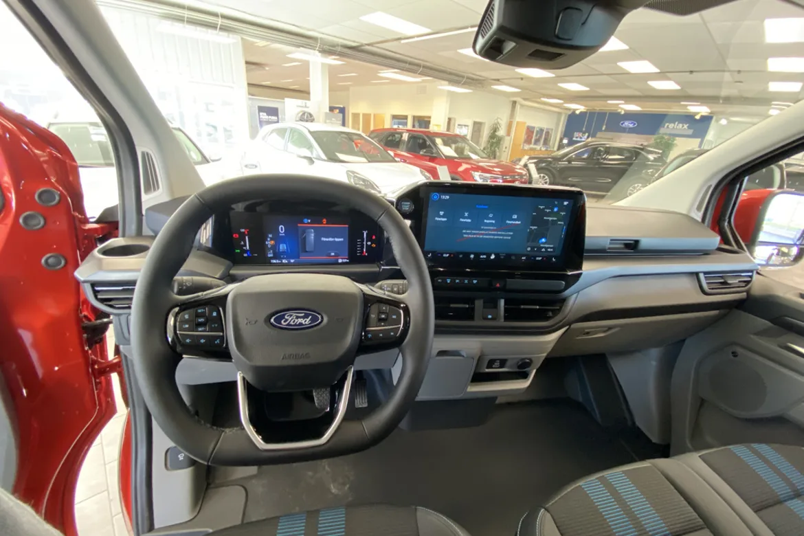 Ford Transit Custom 320