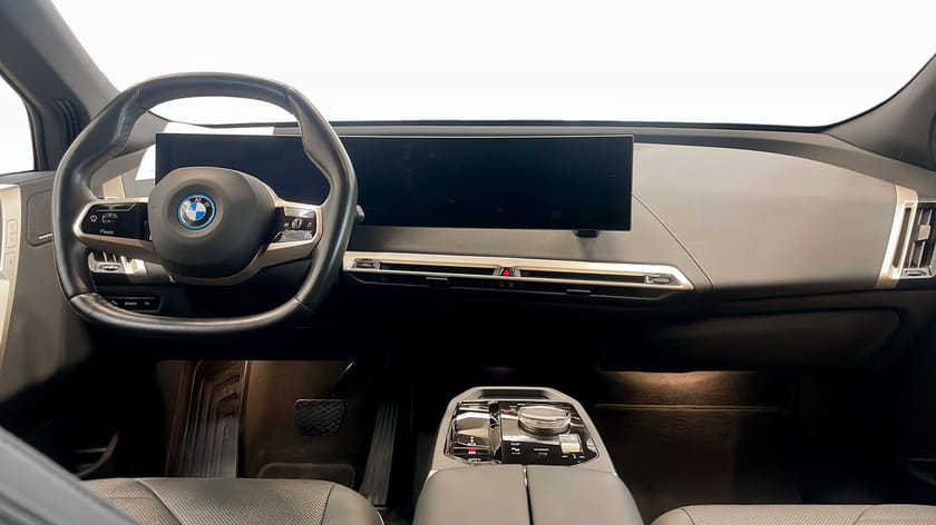 Bild 4 av BMW iX xDrive40 H/K Dragkrok Värmare