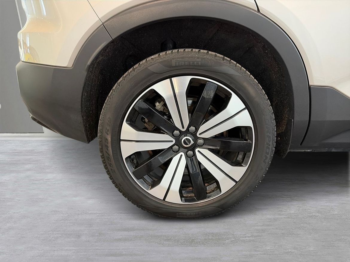 Volvo XC40 2023 - miniatyr 7