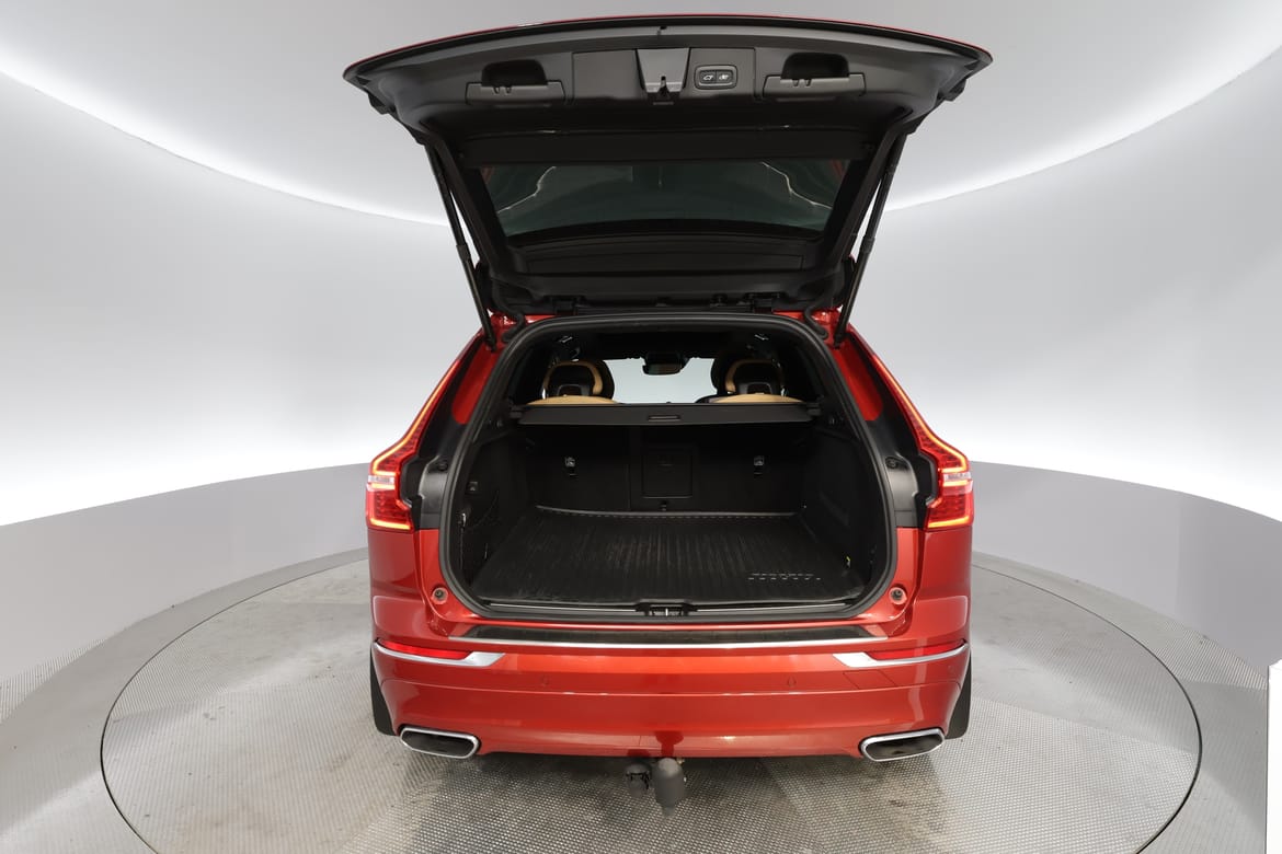 Volvo XC60 2018 - miniatyr 11