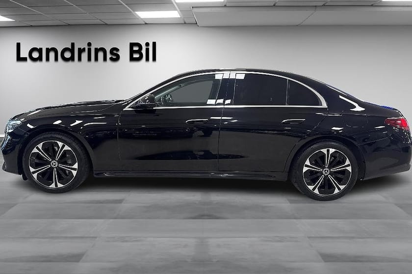 Bild 4 av Mercedes-Benz E 300 e 4MATIC 9G-Tronic Avantgarde Advance Plus