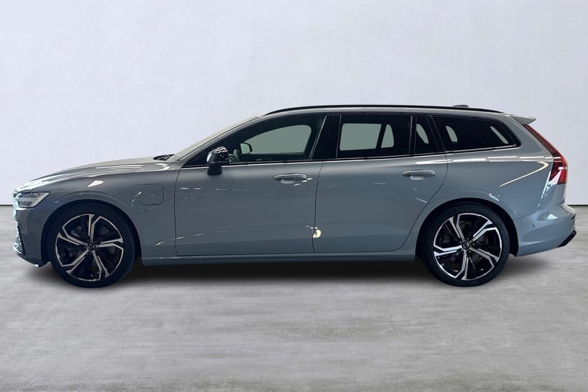 Bild 2 av Volvo V60 T6 Plus Dark Edition