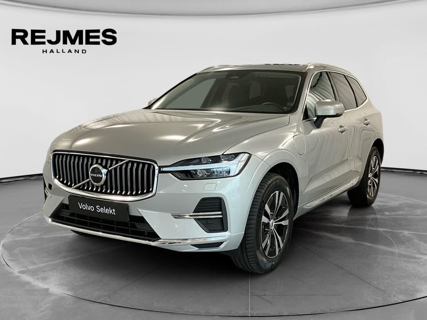 Bild 1 av Volvo XC60 T6 Core Special Edition | Drag | Ljuspaket | Tonade rutor |