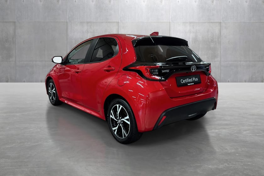 Bilde 3 av Toyota Yaris Hybrid 115 1.5 Bensin Automatgir Active Tech