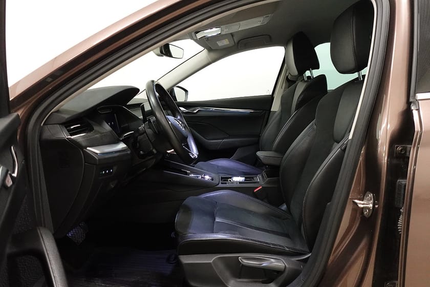 Bild 4 av Škoda Octavia Kombi iV Skoda Style Drag D-värme Adaptiv-F Keyless Cockpit