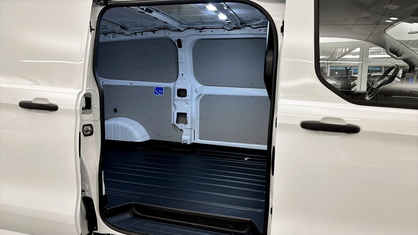 Bild 5 av Ford Transit Custom 320 TREND SKÅP 320L L2 136 FWD / DEMO