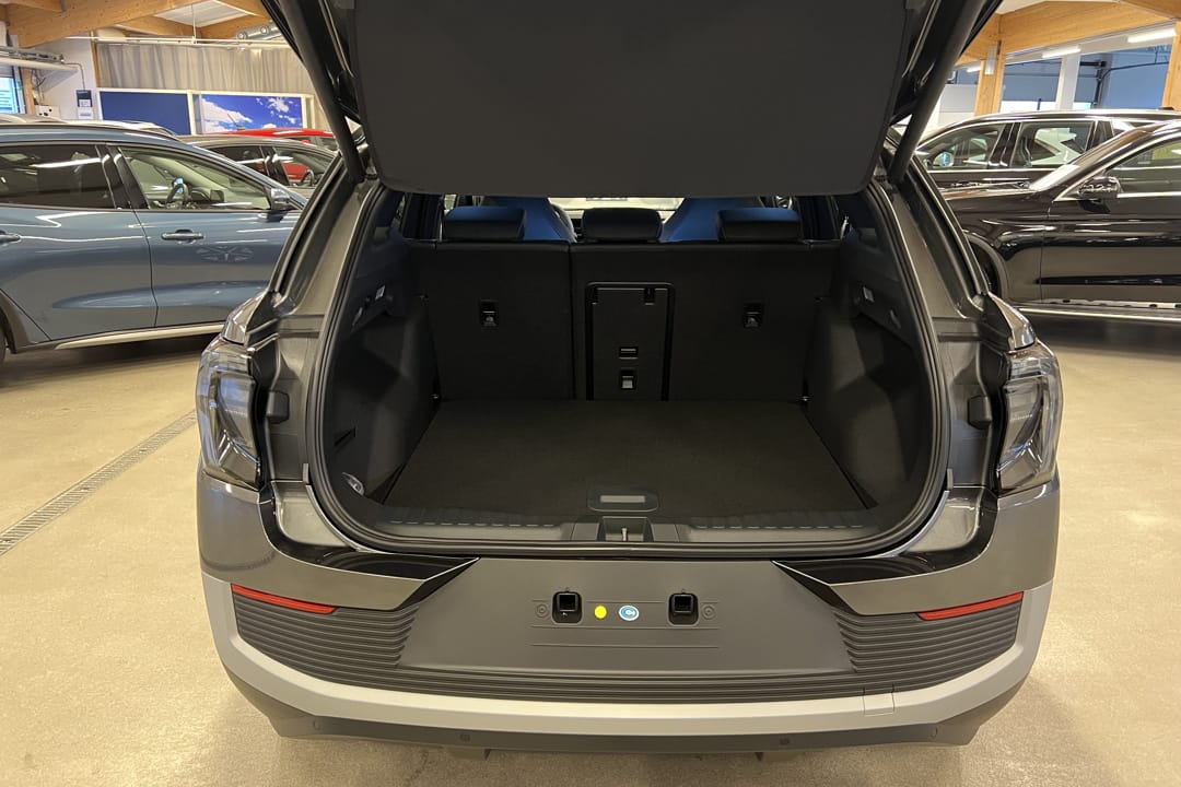 Ford Explorer EV Extended Range RWD