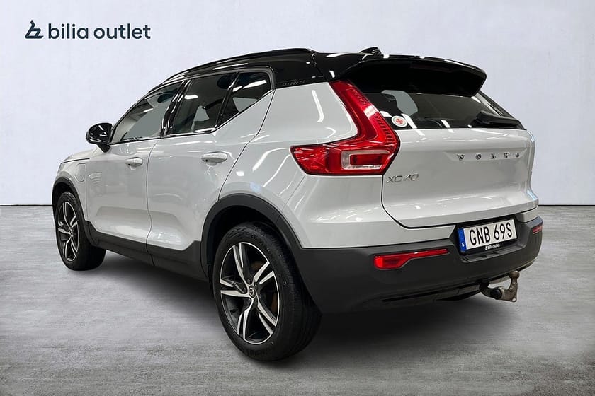 Bild 4 av Volvo XC40 Recharge T5 DCT R-Design 262hk Drag Backkamera Navi H/K