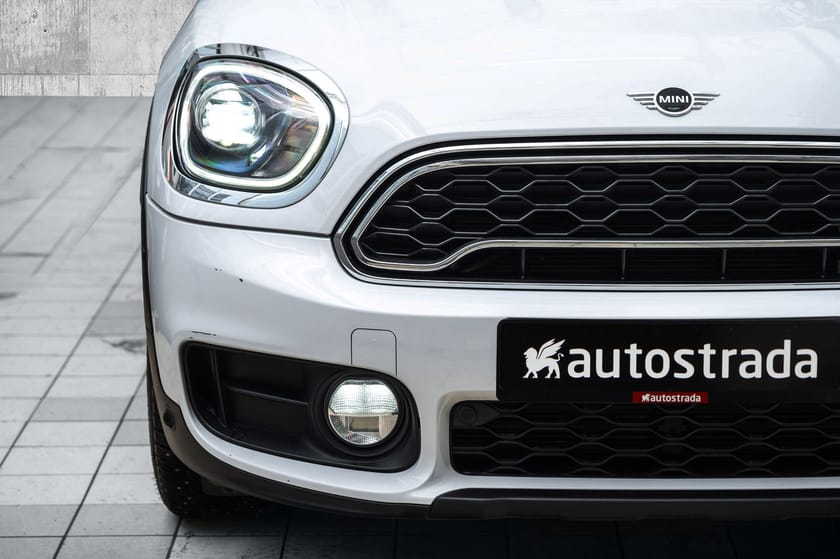Bilde 3 av MINI Countryman Cooper SE ALL4 S E Maximize Soltak H&K El-seter Skinn Head Up