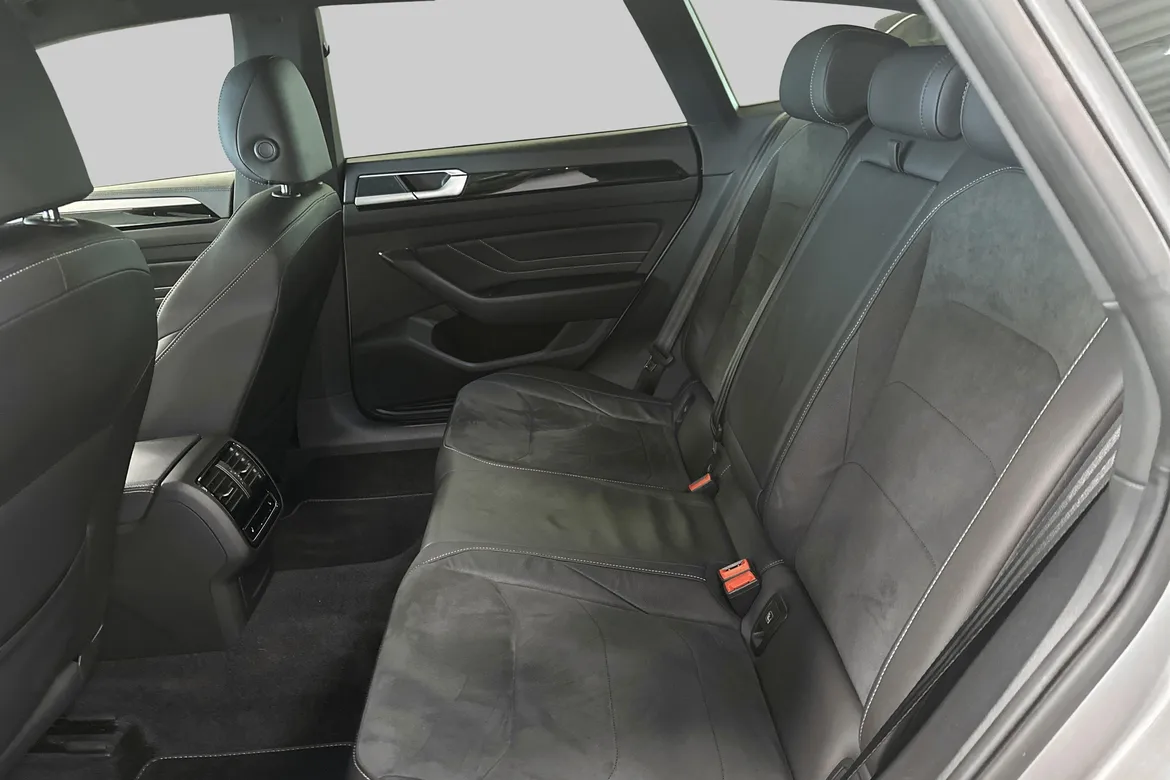 picture of a car