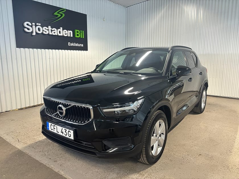 Bild 1 av Volvo XC40 T3 156hk Momentum Värmare Drag Bluetooth