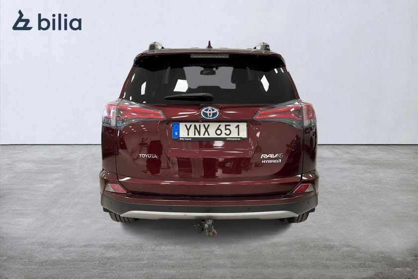 Bild 4 av Toyota RAV4 Hybrid 2,5 Executive / 360 kamera / Drag / V-hjul